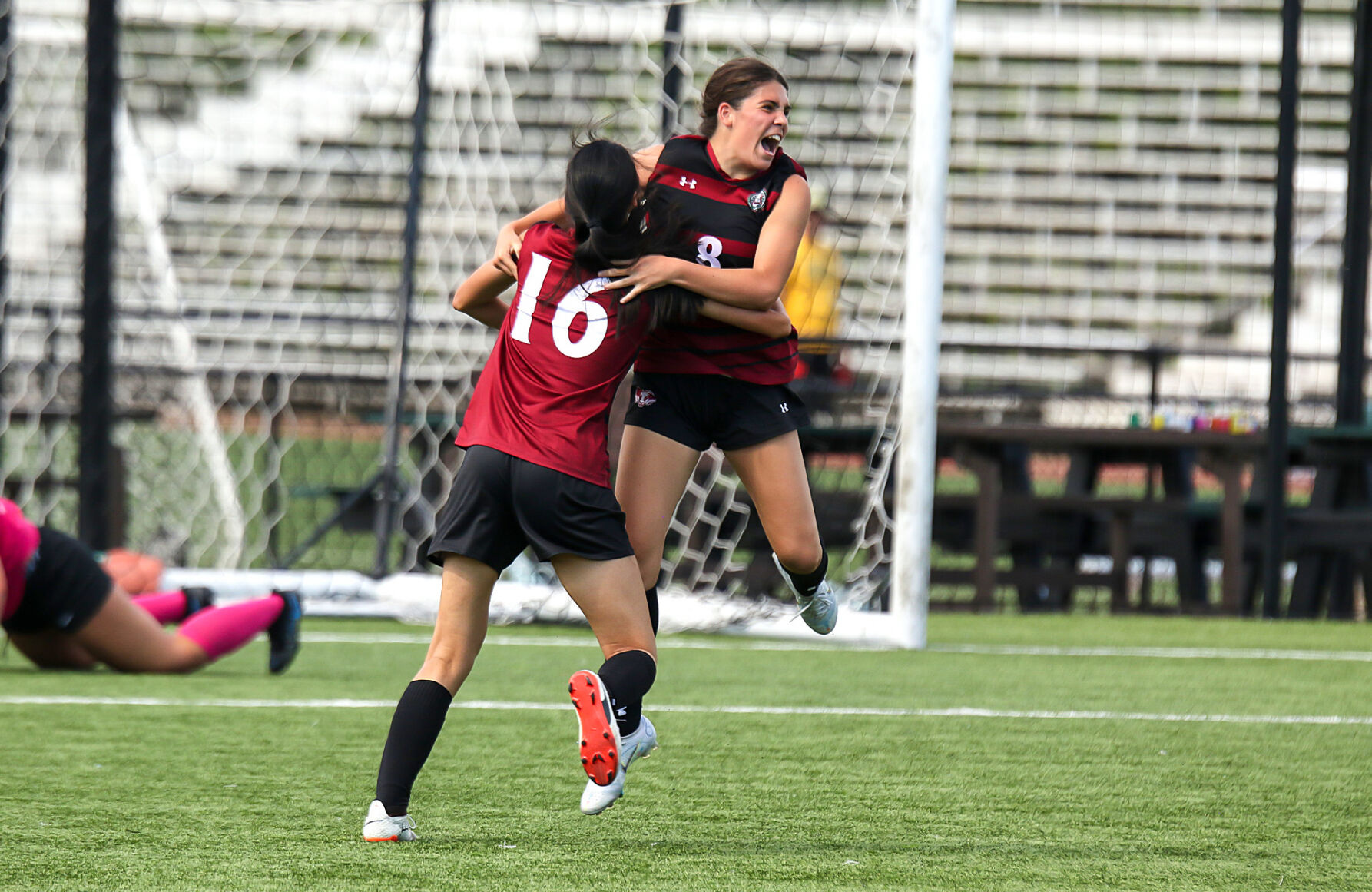 MICDS vs. Orchard Farm girls soccer